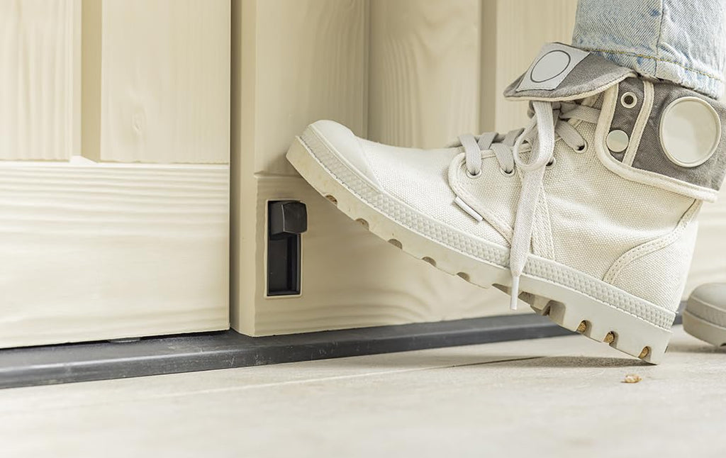 Keter Store-It Out Max Outdoor Garden Storage Shed, Beige and Brown, 145.5 x 82 x 125 cm (L x H x W)